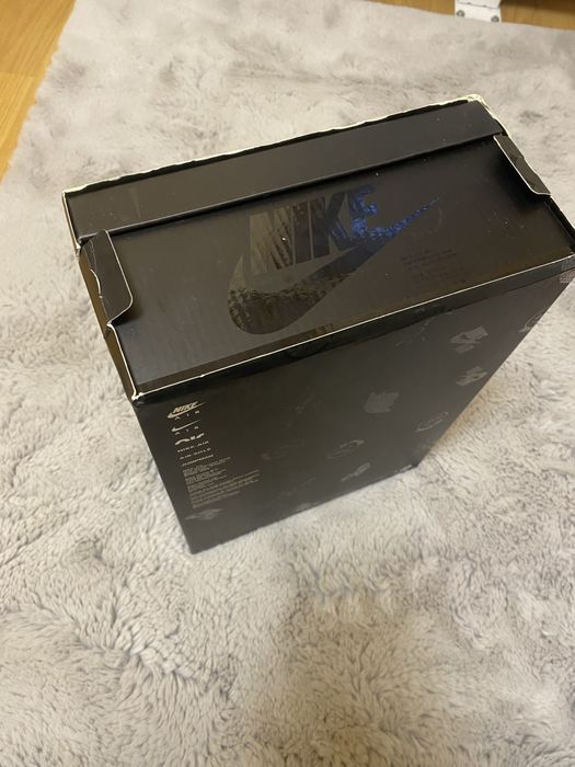 Jordan 1 x Travis Scott Phantom