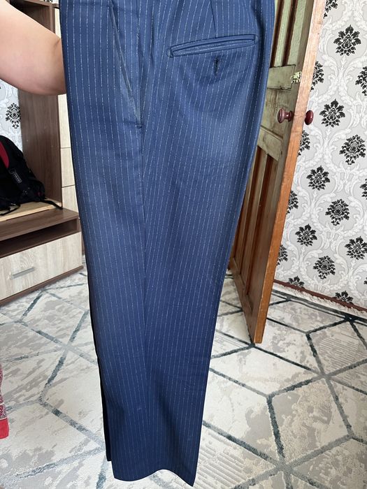 Тройка Синий костюм в полоску