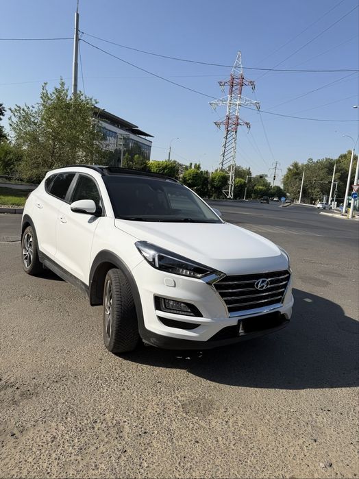 Hyundai Tucson mashina