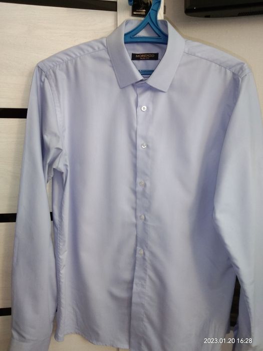 Продам мужские рубашки