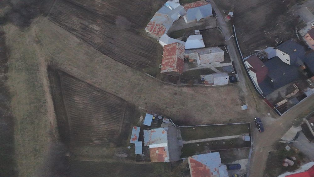 Teren intravilan 12 ari  Zonă  sf ilie