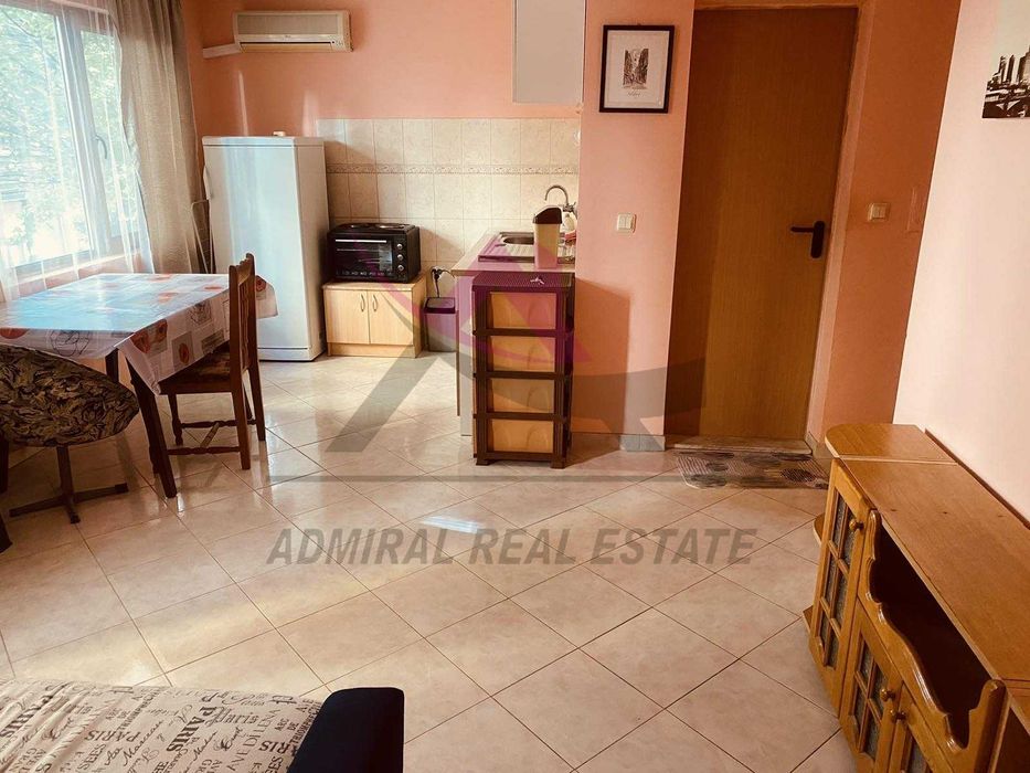 Дава се под наем Едностаен апартамент в Варна, Спортна зала - 40 кв.м за 400 € - Снимка #2