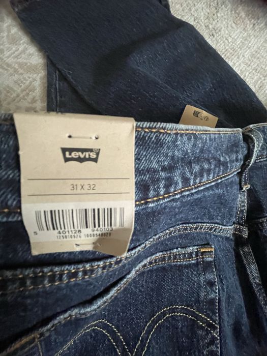 Джинсы женские  LEVIS оригинал