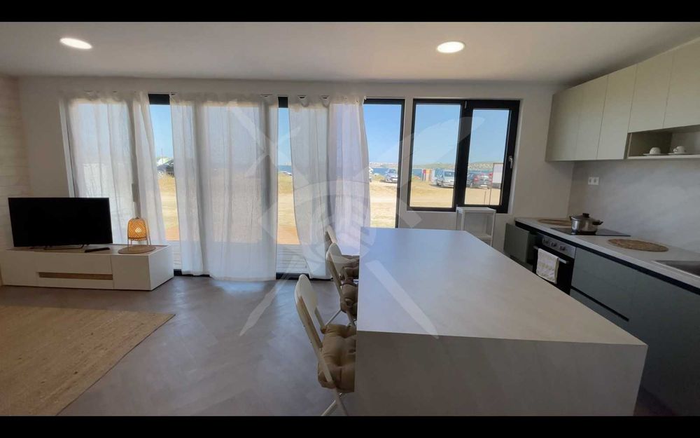 Къща - Черноморец