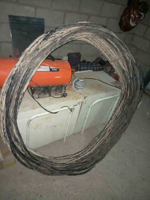 Кабель трёхфазный