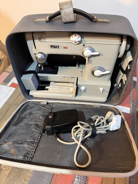 Masina cusut Pfaff 362 automatic