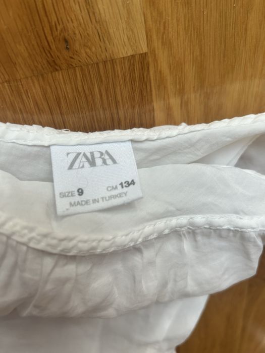 Запазени дрехи за момиче 8-10 години