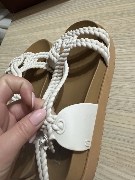 Сандалии женские из Америки