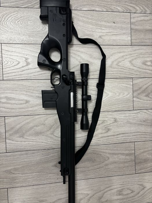 Pușcă Airsoft Sniper Bolt Action – 2.5–3 J + Lunetă 4x32