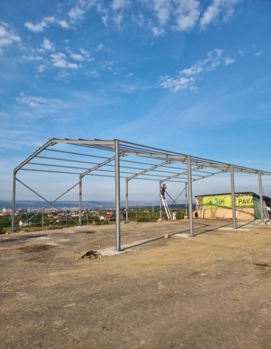 Vand hale metalice pe structuri metalice pe bază de surub(demontabile)