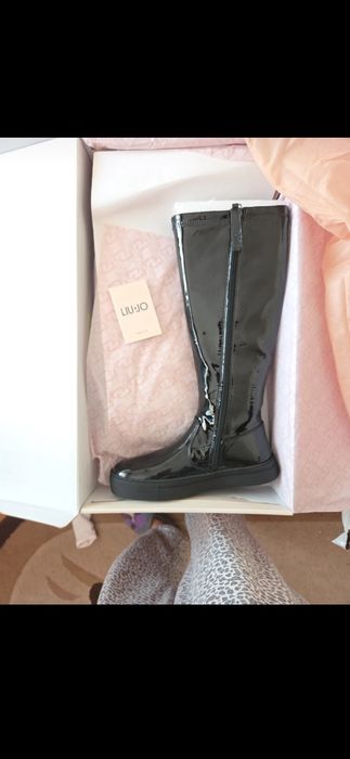 Vînd cizme lung liu jo noi