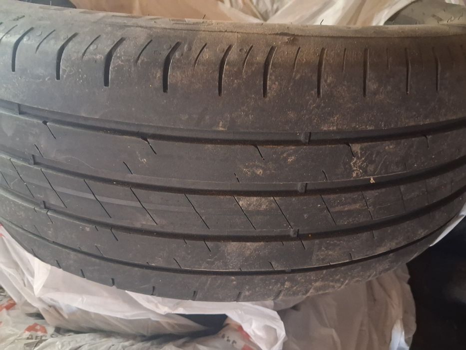 Продам шины комплект