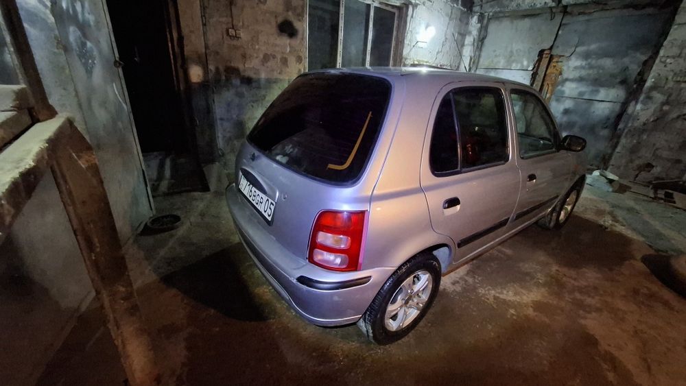 Продам Nissan Micra 2002 года