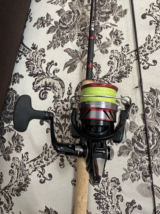 Продам Спининг Daiwa