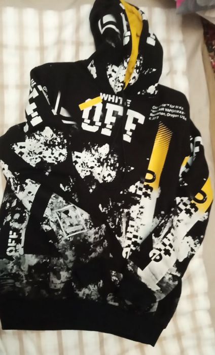 продаю Свитшот на мальчика