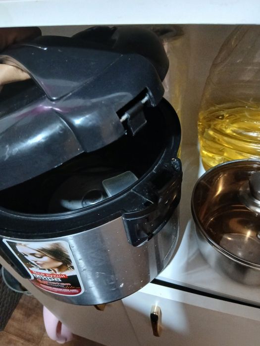 Продам мультиварку
