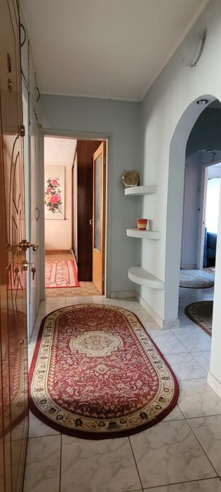 De Vanzare Apartament 4Camere Exercitiu Sup 80 mp Etaj 3/4 loc de parcare 125.000€