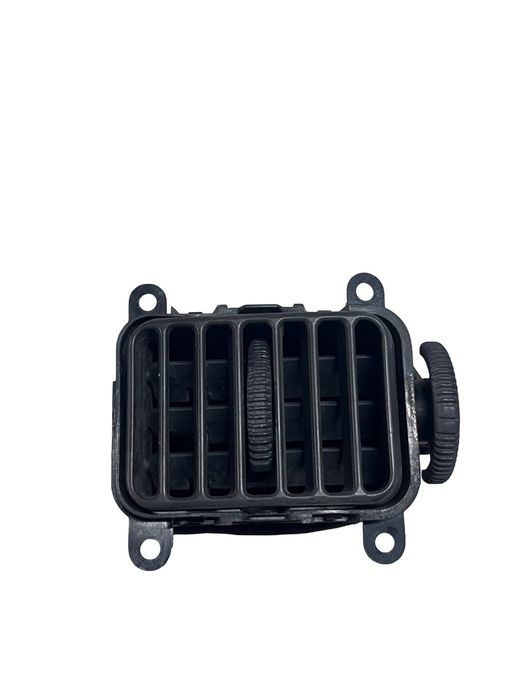 Grila De Ventilatie Dreapta Fata Mitsubishi L200 - 2001