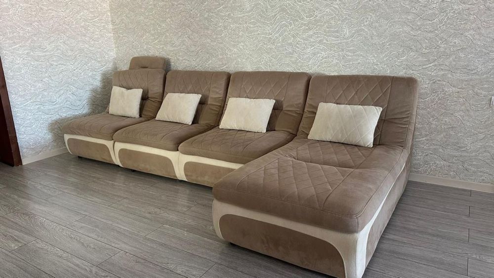 Продам диван в хорошем состояний