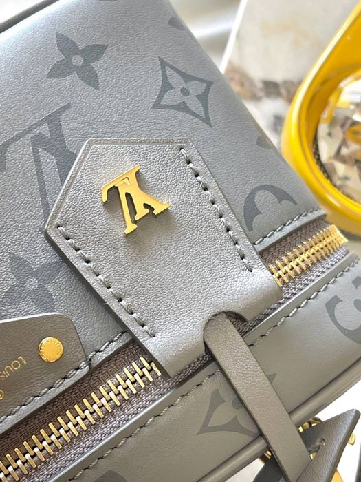 Geanta Louis Vuitton Vanity