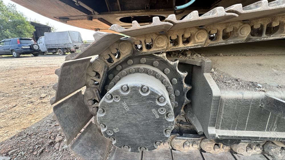 Hitachi zx200 экскаватор продам