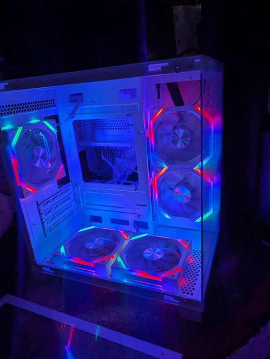 Sigilat‼️Gaming 5 ventilatoare cu telecomanda plus sursa 600w !