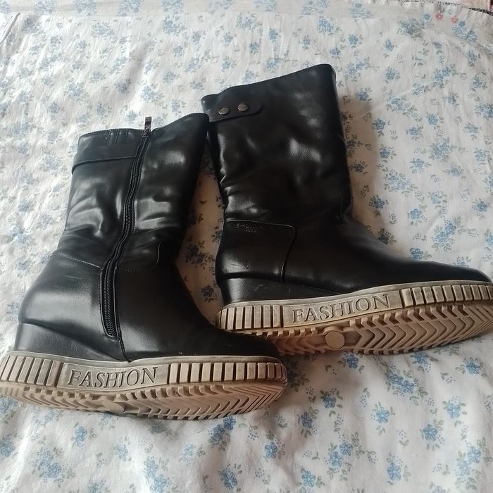 Продам  сапоги  б/у