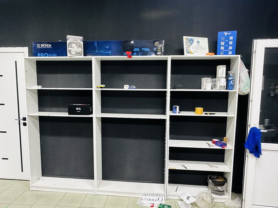 Полки витрина стеллаж срочно