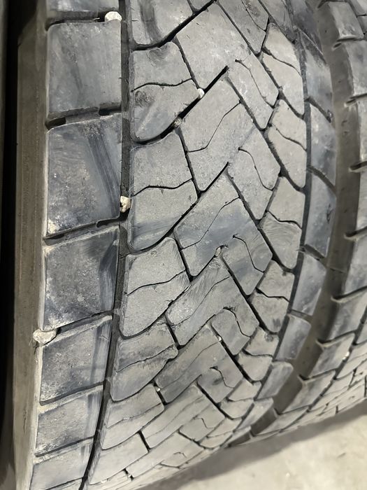 Шины грузовые  ведуший