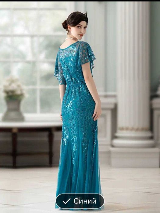 Платье нарядное красивое