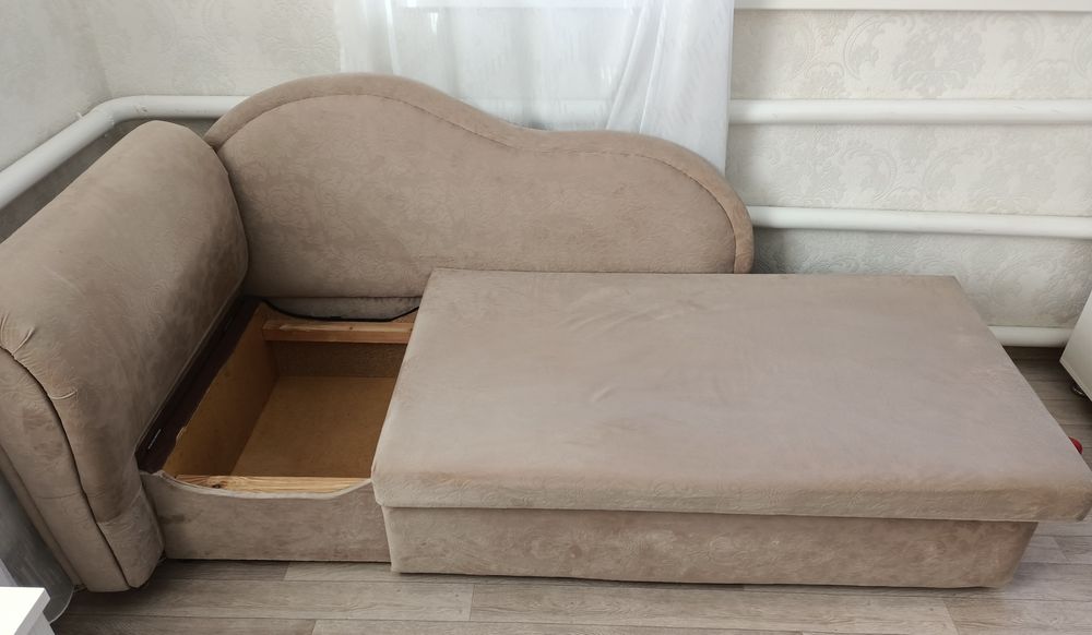 Подростковый диван