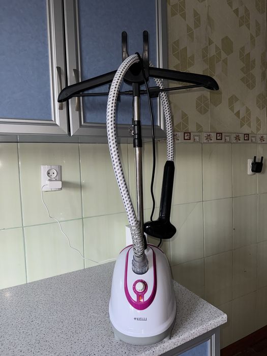 Отпариватель в хорошем состоянии