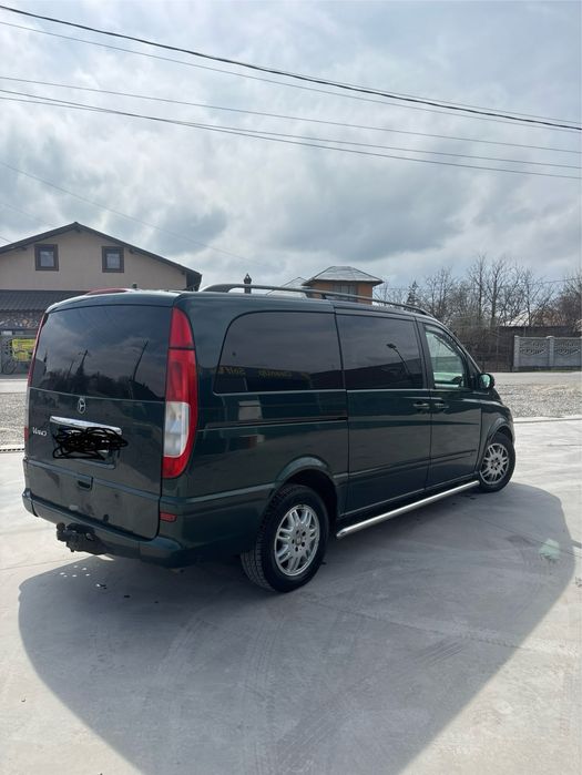Vand Mercedes benz vito 111 cdi  7+1 locuri