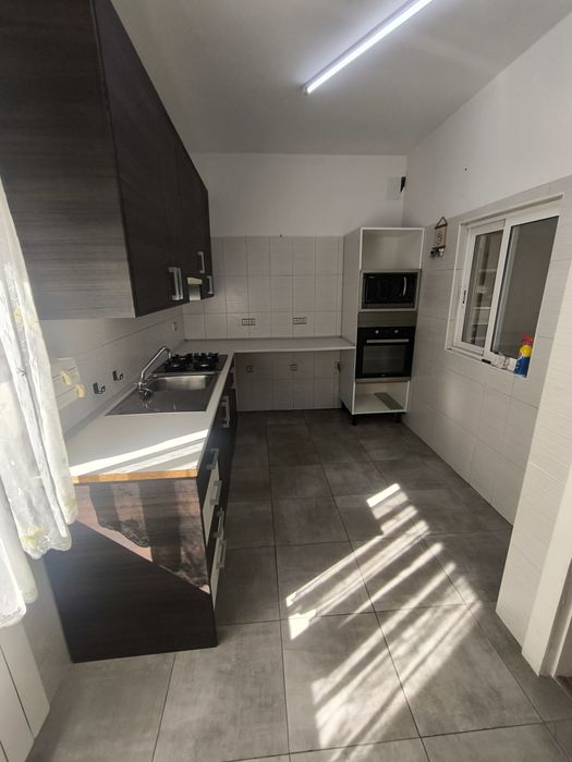 Casa sat Criva , varvorul de jos