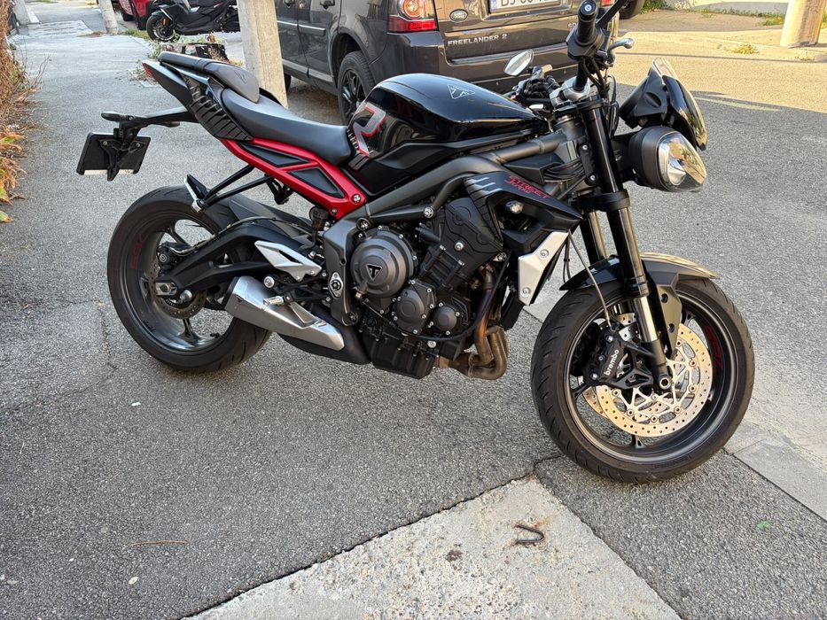 Triumph Street Triple 765 R