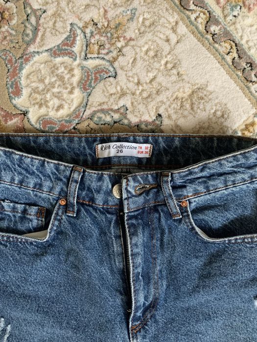 Джинсы на 25-26 размер , 150 тыс