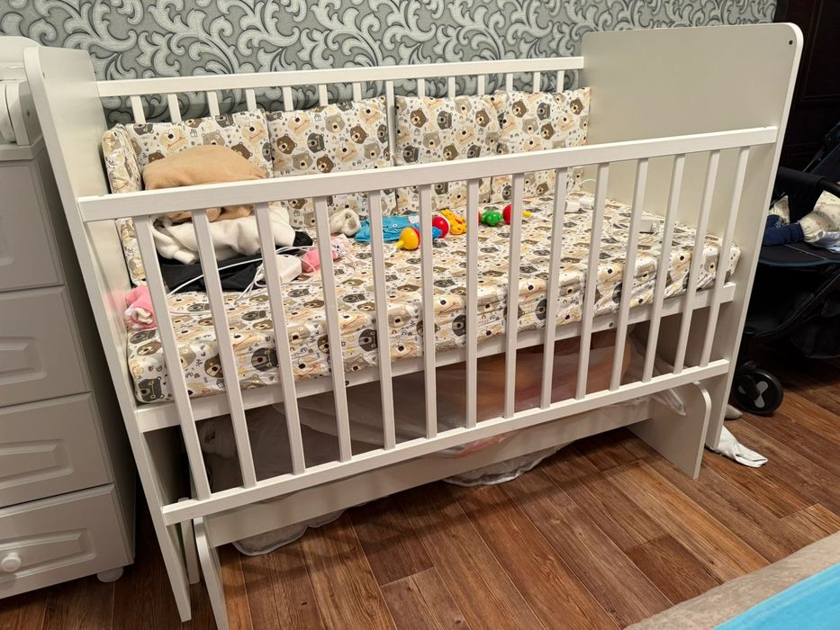 Продам Детскую кроватку