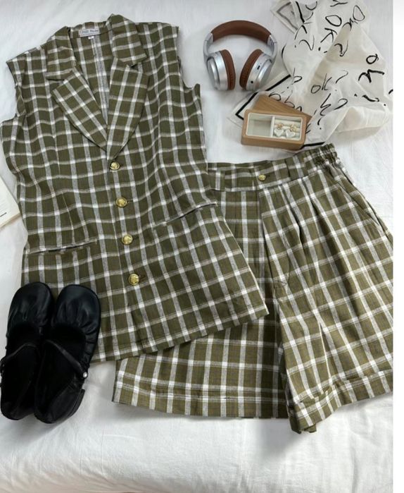 Женский костюм из крапивывы