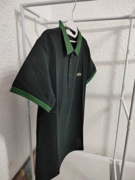 Tricou polo Lacoste negru marimea M si L