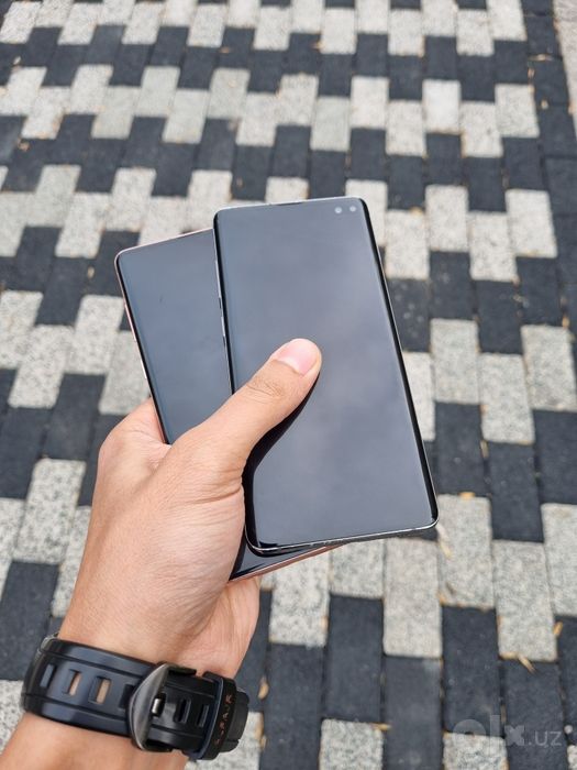 Samsung Galaxy S10 Plus dual sim. Joyi 8/128 GB. Kafolat beriladi
