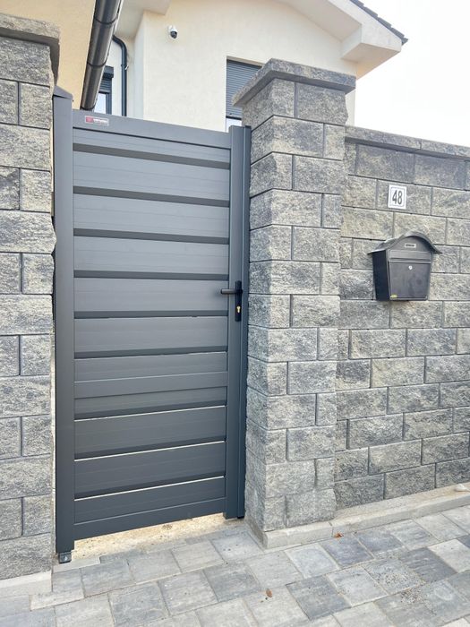 Porți și garduri din aluminiu