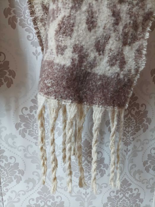 кашмирен шал Burberry, Loro Piana