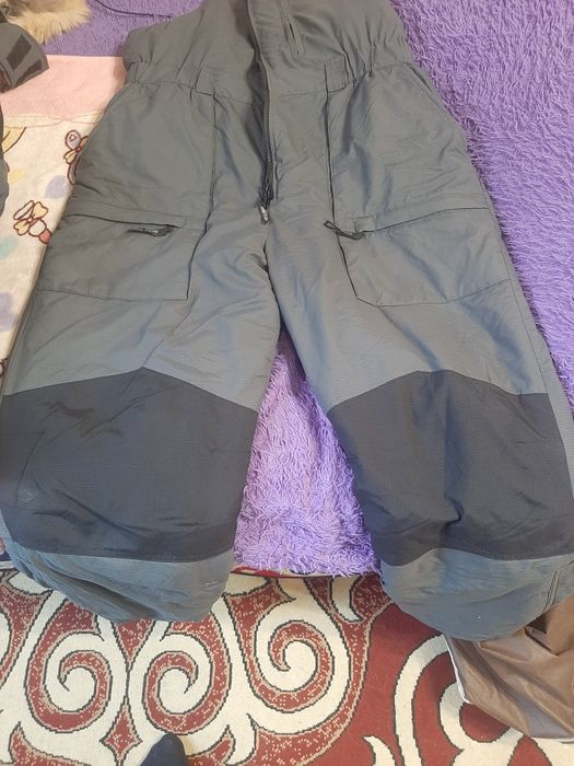 Продам зимний  спецкостюм.