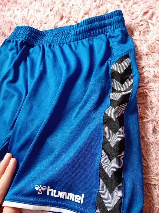 Оригинални къси панталони Hummel