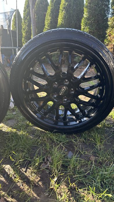 Джанти с зимни и летни гуми 5х100/17