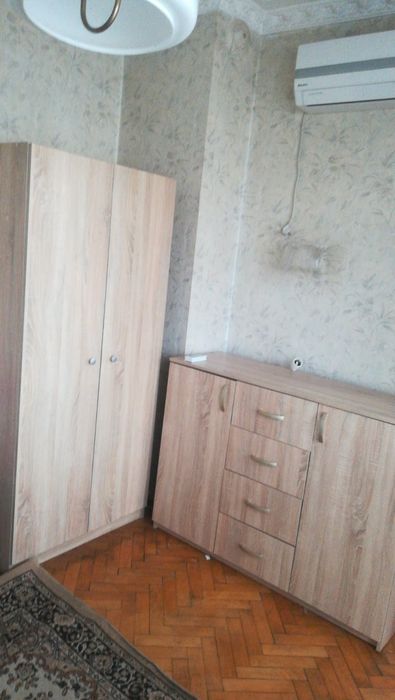 Дава се под наем Четиристаен апартамент в Плевен, Идеален център - 120 кв.м за 127.5 € - Снимка #3