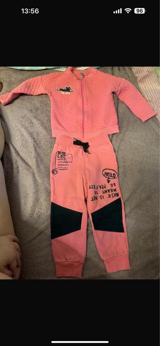 Теплые вещи на девочку много разных