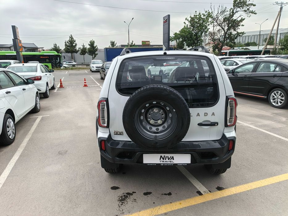 Lada Niva Travel 2025