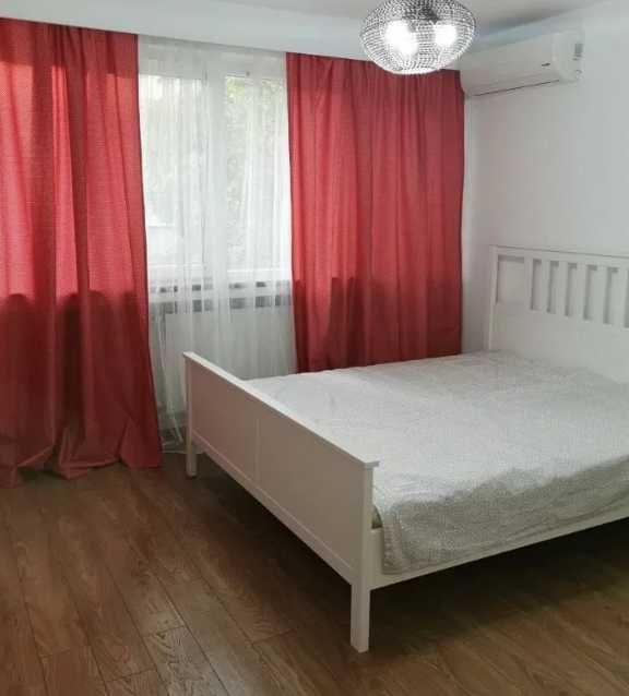 Дава се под наем Двустаен апартамент в Пловдив, Христо Смирненски - 60 кв.м за 224.4 € - Снимка #2