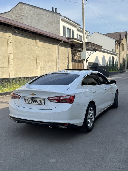 Chevrolet Malibu 2022 — 3